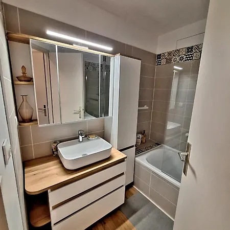 Superbe Climatise, Avec Piscine, Proche Des Commerces Et Du Port Apartamento Agde